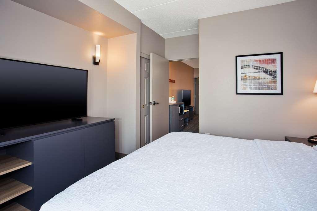 Hampton Inn And Suites Newark Airport Elizabeth Zimmer foto