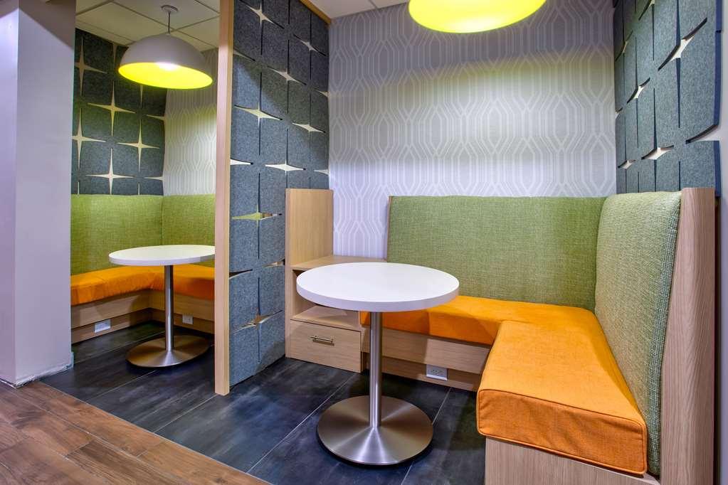 Hampton Inn And Suites Newark Airport Elizabeth Einrichtungen foto